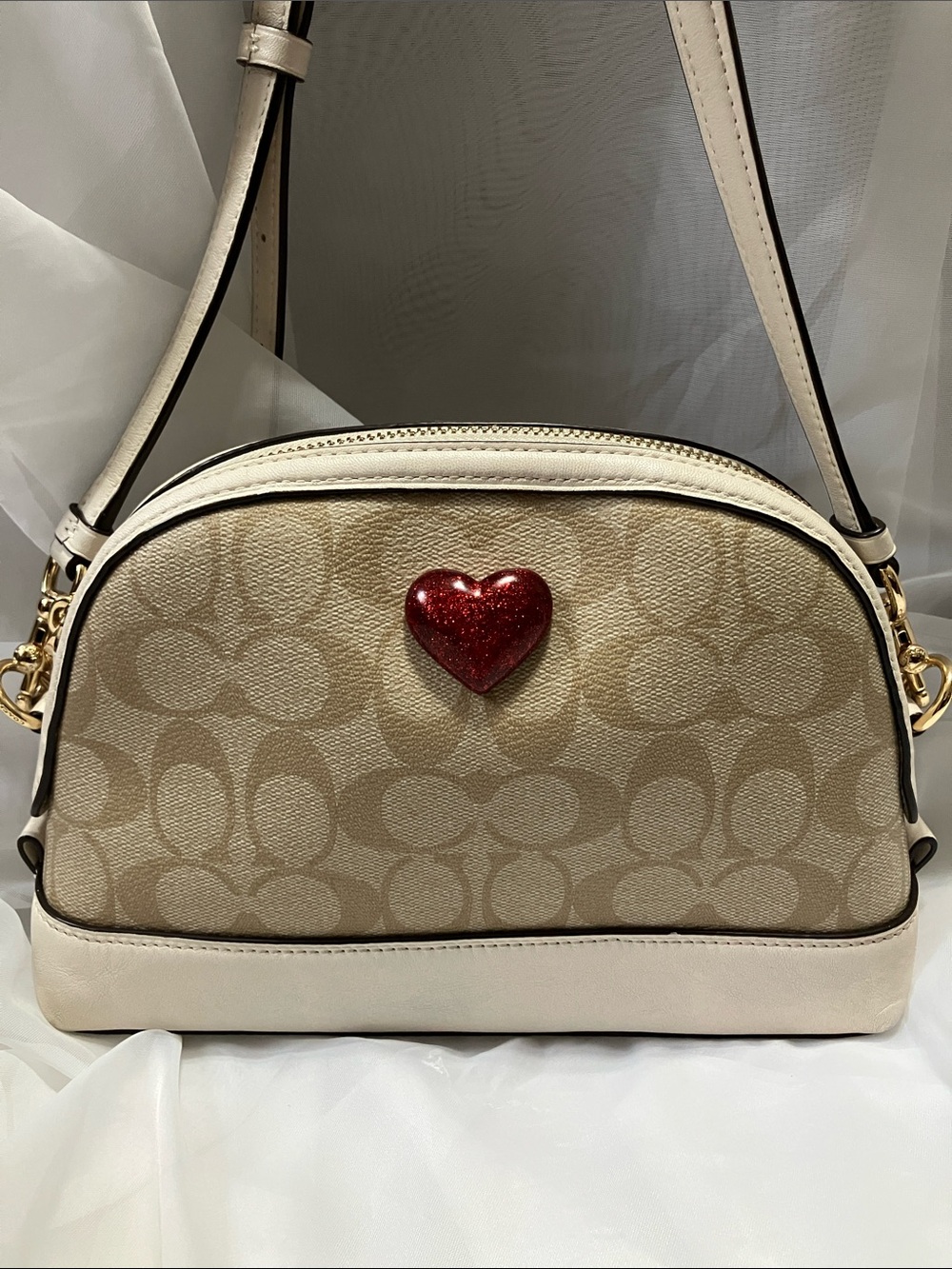Signature Heart Dome Crossbody